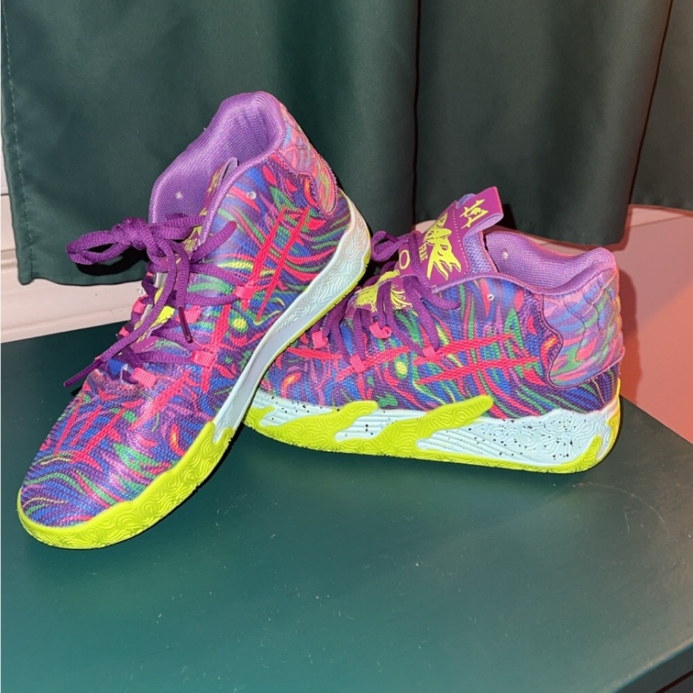 Kids Purple Multicolor Athletic Shoes